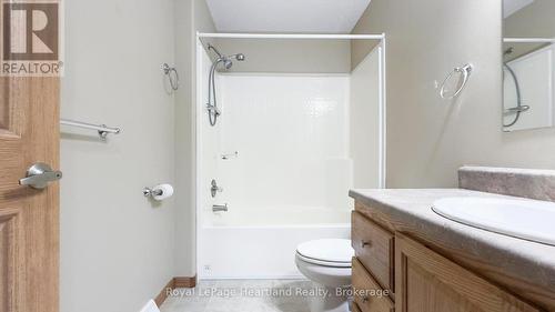 15 Cheyenne Lane, Ashfield-Colborne-Wawanosh (Colborne Twp), ON - Indoor Photo Showing Bathroom