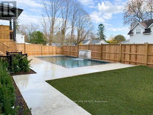 225 Sunnybrae Avenue, Innisfil, ON - Outdoor With In Ground Pool With Backyard