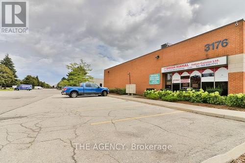 3176 Ridgeway Drive, Mississauga, ON 