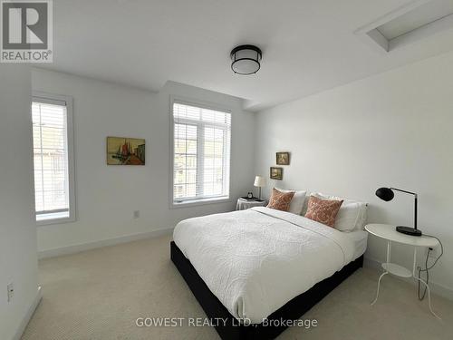 396 Belcourt Common, Oakville, ON - Indoor Photo Showing Bedroom