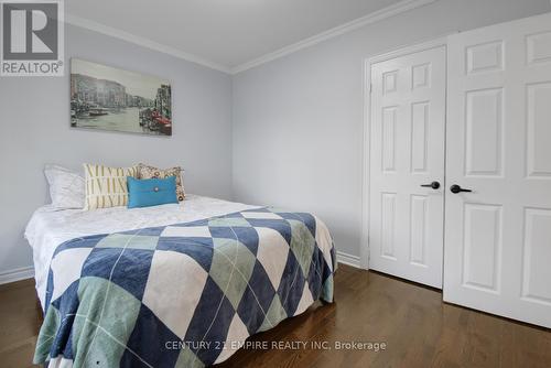 29 Flowertown Ave Brampton Avenue, Brampton, ON - Indoor Photo Showing Bedroom