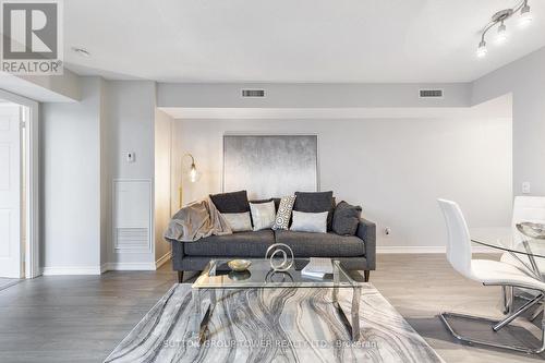 711 - 280 Donlands Avenue, Toronto, ON - Indoor Photo Showing Living Room