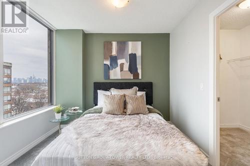 711 - 280 Donlands Avenue, Toronto, ON - Indoor Photo Showing Bedroom