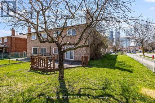 4179 Dursley Crescent, Mississauga, ON - Outdoor