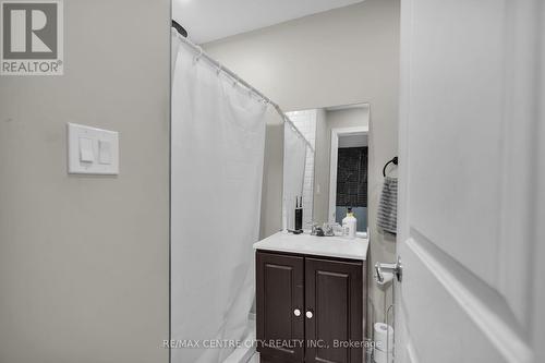 1050 Margaret Street, London, ON - Indoor Photo Showing Bathroom