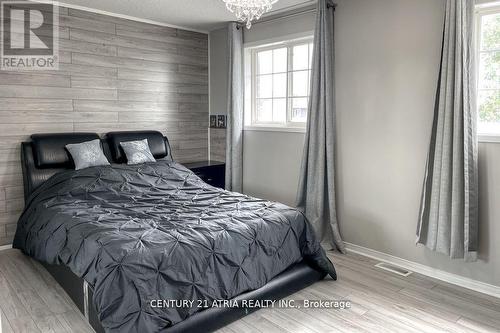 236 Dunsmore Lane, Barrie, ON - Indoor Photo Showing Bedroom