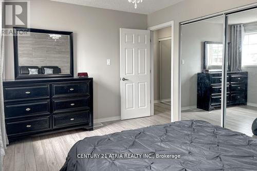 236 Dunsmore Lane, Barrie, ON - Indoor Photo Showing Bedroom