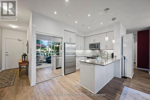 108 - 65 Oneida Crescent, Richmond Hill, ON - Indoor Photo Showing Kitchen With Stainless Steel Kitchen With Upgraded Kitchen