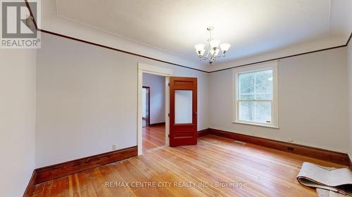 821 Wharncliffe Road S, London, ON - Indoor Photo Showing Other Room