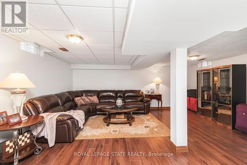 16 Chelsea Crescent, Hamilton, ON - Indoor