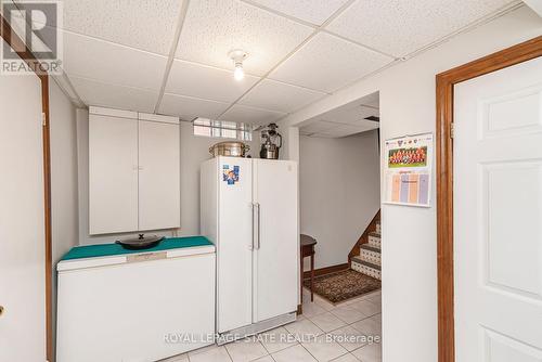 16 Chelsea Crescent, Hamilton, ON - Indoor Photo Showing Other Room