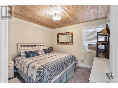 3672 Sabiston Creek Road Unit# 10, Kamloops, BC - Indoor Photo Showing Bedroom