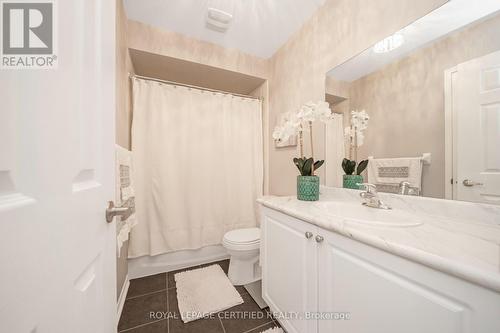 16 Gulfbrook Circle, Brampton, ON - Indoor Photo Showing Bathroom