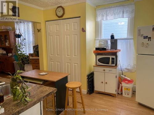 128 Adolphus Street, Cornwall, ON - Indoor