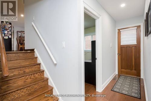 44 Flagstick Court, Toronto, ON - Indoor Photo Showing Other Room