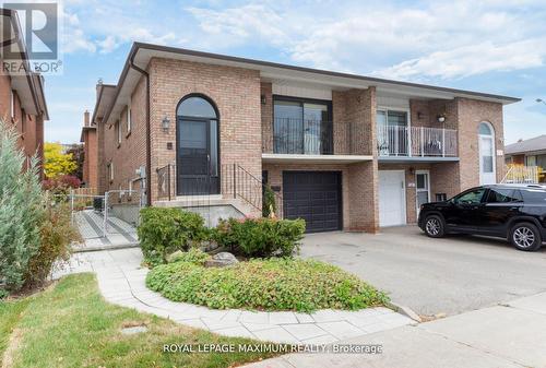 44 Flagstick Court, Toronto, ON - Outdoor With Facade