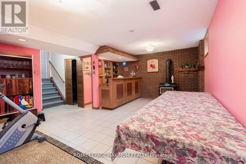 44 Flagstick Court, Toronto, ON - Indoor Photo Showing Other Room