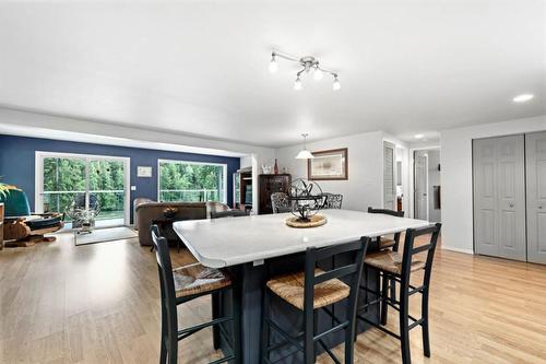 74 Lodge Drive, Clearwater, BC - Indoor Photo Showing Dining Room