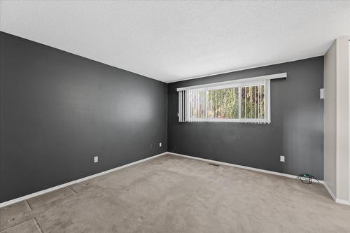 328 Glenmore Road, Kelowna, BC - Indoor Photo Showing Other Room