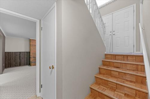 328 Glenmore Road, Kelowna, BC - Indoor Photo Showing Other Room