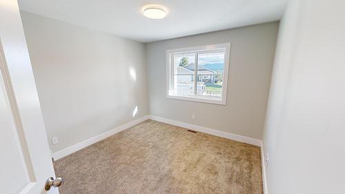 331 Legacy Lookout, Cranbrook, BC - Indoor Photo Showing Other Room