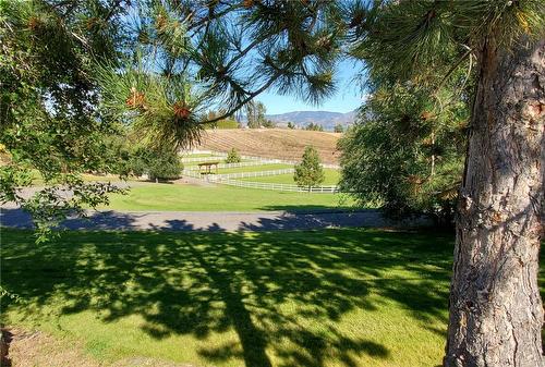 2375 Grantham Road, Kelowna, BC - Outdoor With View