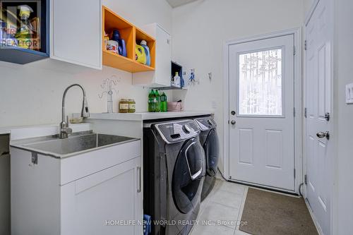 18 Amaretto Court, Brampton, ON - Indoor Photo Showing Laundry Room