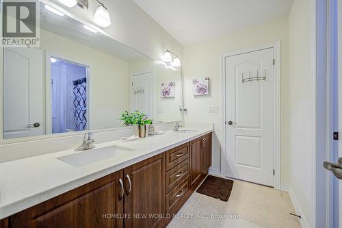 18 Amaretto Court, Brampton, ON - Indoor Photo Showing Bathroom