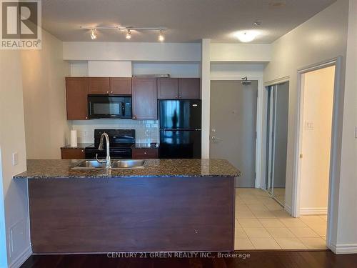 507 - 3525 Kariya Drive, Mississauga, ON - Indoor Photo Showing Kitchen With Double Sink