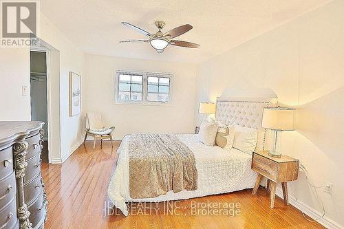 135 Stonebriar Drive, Vaughan, ON - Indoor Photo Showing Bedroom