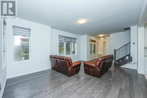 2 Keppel Circle, Brampton, ON - Indoor