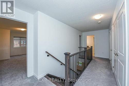 2 Keppel Circle, Brampton, ON - Indoor Photo Showing Other Room