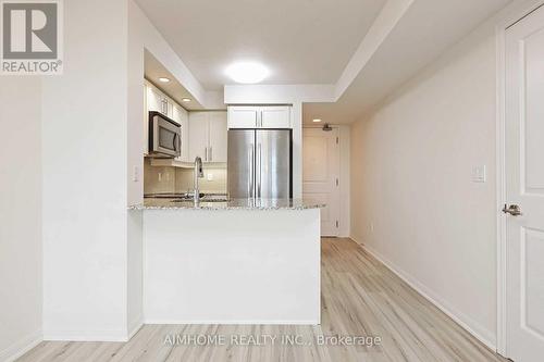 603 - 65 East Liberty Street, Toronto, ON - Indoor Photo Showing Kitchen