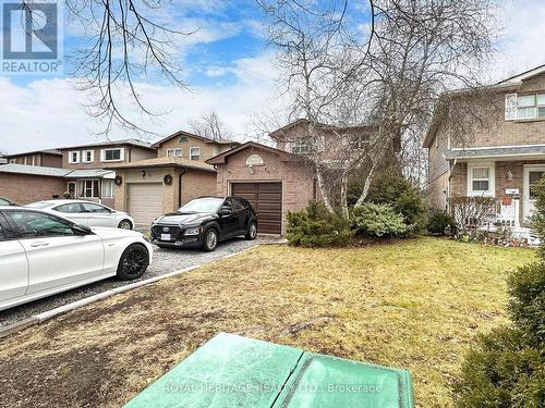 36 Frazer Road S, Ajax, ON - Outdoor