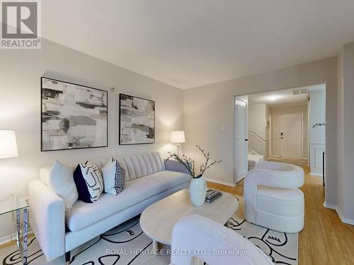 36 Frazer Road S, Ajax, ON - Indoor Photo Showing Living Room