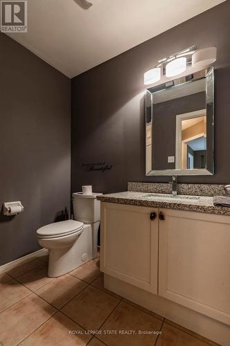 45 Tartan Drive, Haldimand, ON - Indoor Photo Showing Bathroom