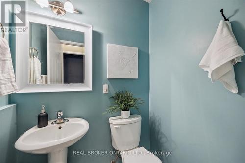 74 Trewin Lane, Clarington (Bowmanville), ON - Indoor Photo Showing Bathroom