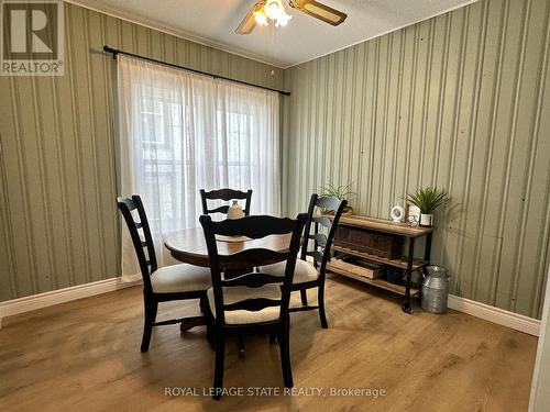 434 Alder Street E, Haldimand, ON - Indoor Photo Showing Dining Room