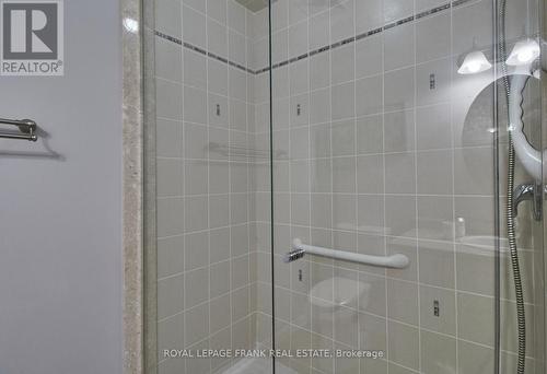 107 - 1 Sidney Lane, Clarington (Bowmanville), ON - Indoor Photo Showing Bathroom