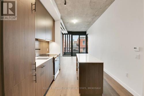 205 - 10 James Street, Ottawa, ON - Indoor Photo Showing Kitchen