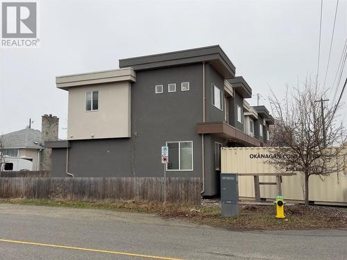 838 Oakville Street Unit# 101, Penticton, BC - Outdoor