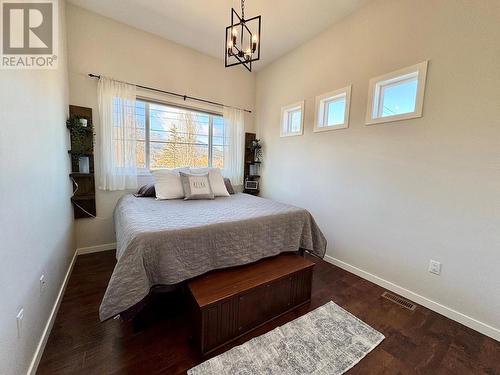 838 Oakville Street Unit# 101, Penticton, BC - Indoor Photo Showing Bedroom