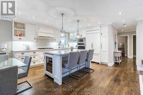 2 Liscombe Road, Toronto, ON - Indoor Photo Showing Kitchen With Upgraded Kitchen