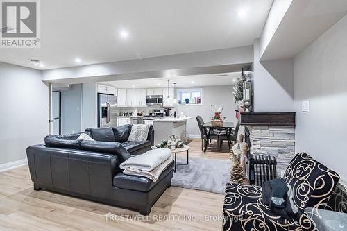 2 Liscombe Road, Toronto, ON - Indoor