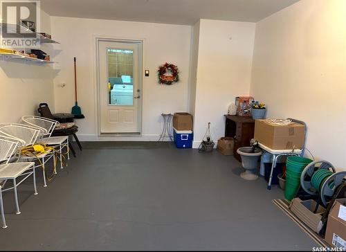 3 401 3Rd Avenue E, Assiniboia, SK - Indoor Photo Showing Other Room