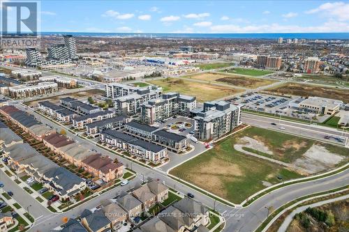 535 - 102 Grovewood Common, Oakville, ON - Outdoor With View