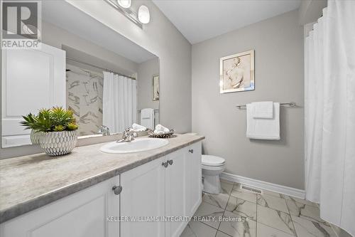 707 Vivera Place, Ottawa, ON - Indoor Photo Showing Bathroom