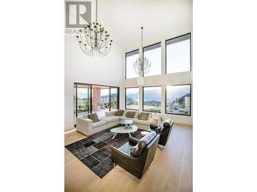 Living Room - 1462 Rocky Point Drive, Kelowna, BC - Indoor Photo Showing Other Room