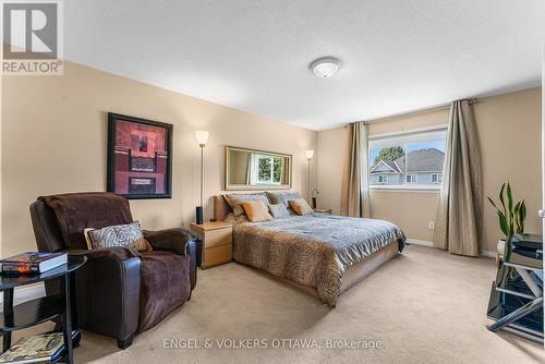 2 Knotwood Court, Ottawa, ON - Indoor Photo Showing Bedroom