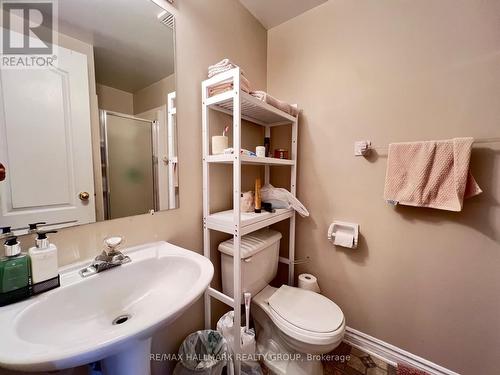 1901 Hampstead Place, Ottawa, ON - Indoor Photo Showing Bathroom